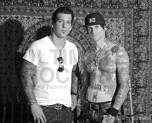 Black and white photo of Keith Nelson and Josh Todd of Buckcherry in 2008 by Marty Temme