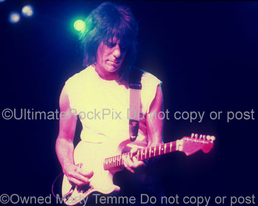 Photo of Jeff Beck playing a Fender Stratocaster in concert in 2001 by Marty Temme