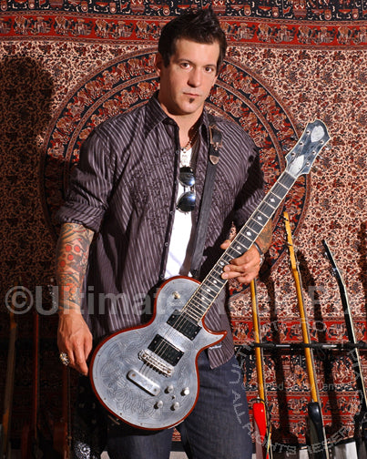 Photo of guitarist Keith Nelson of Buckcherry with his Zemaitis during a photo shoot in 2008 by Marty Temme