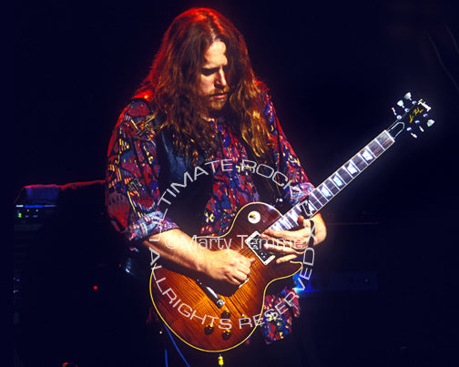 Photo of Warren Haynes of The Allman Brothers in 1994 by Marty Temme