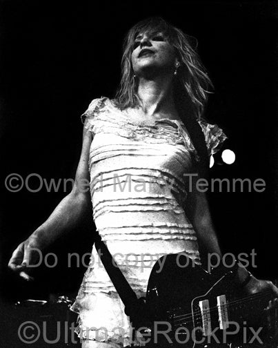 Photo of Courtney Love of Hole in concert in 1994 by Marty Temme