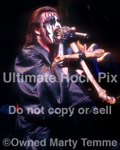 Photo of vocalist King Diamond in concert in 1988 by Marty Temme