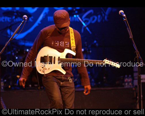 Photo of Vernon Reid of Living Colour in concert in 2009 by Marty Temme