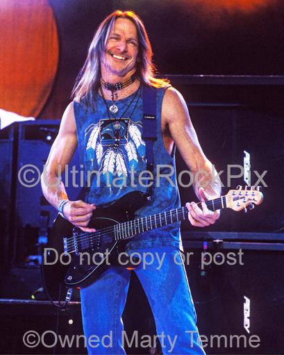 Photos of Guitarist Steve Morse of Deep Purple in Concert in 2002 by Marty Temme