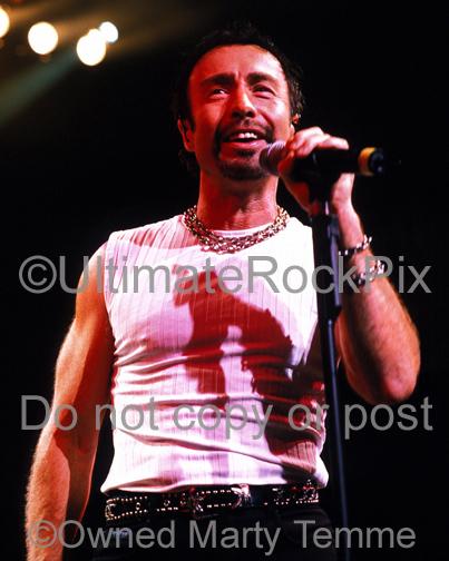Photos of Paul Rodgers of Bad Company, Free and Queen in Concert in 2001 by Marty Temme