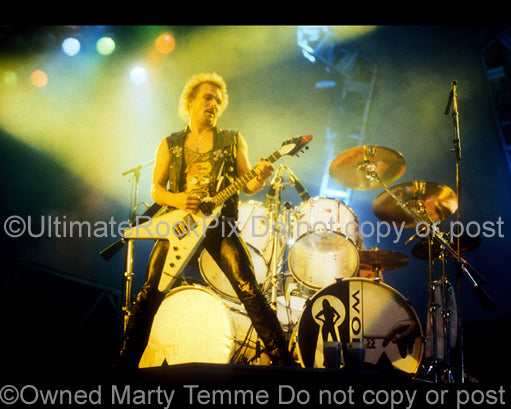 Photo of guitarist Rudolf Schenker of Scorpions in concert in 1991