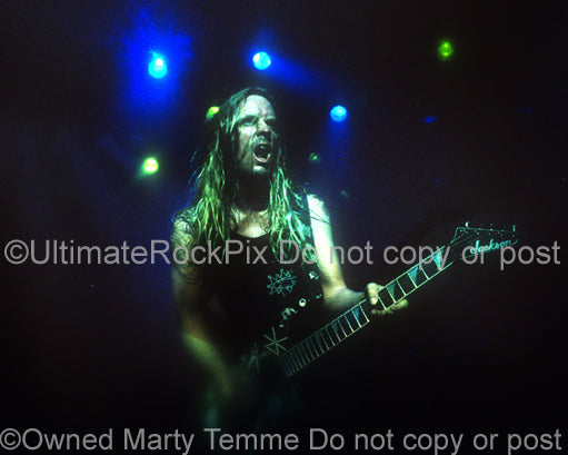 Photo of Jeff Hanneman of Slayer in concert in 1998 by Marty Temme