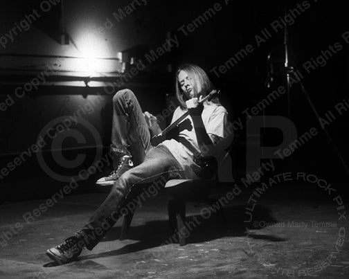 Black and white photo of Jerry Cantrell during a photo shoot in 1996 by Marty Temme