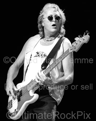 Black and white photo of Rick Wills of Bad Company in 2001 by Marty Temme