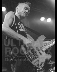 Photo of bassist Mark "Mawk" Young of Hed PE in concert in 2003 by Marty Temme