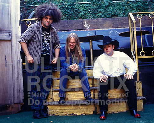 Photo of Buzz Osborne, Dale Crover and Mark Deutrom of Melvins in 1995 by Marty Temme