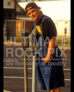 Photo of Whitfield Crane of Ugly Kid Joe during a photo shoot in 1992 - ukj925