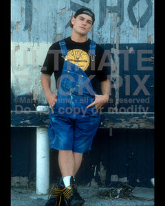 Photo of vocalist Whitfield Crane of Ugly Kid Joe during a photo shoot in 1992 by Marty Temme