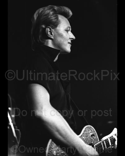 Black and white photo of Billy Zoom of X in concert in 1981 by Marty Temme