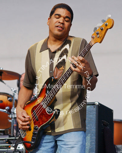 Photo of bassist Oteil Burbridge of The Allman Brothers by Marty Temme
