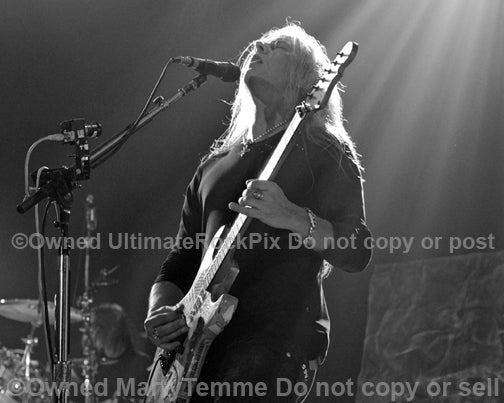 Black and white photo of Jerry Cantrell of Alice in Chains in concert in 2010 by Marty Temme