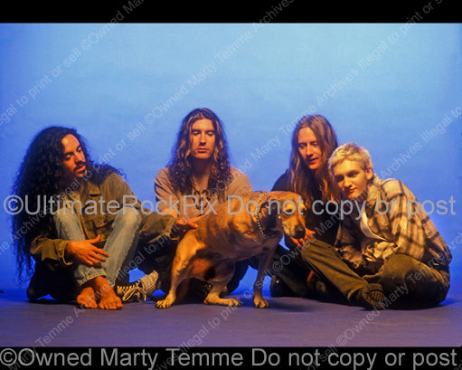 Photo of Sean Kinney, Mike Inez, Jerry Cantrell and Layne Staley of Alice In Chains during a photo shoot in 1995 by Marty Temme
