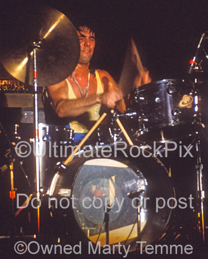 Photo of Aynsley Dunbar playing drums in 1973 - aynsley731