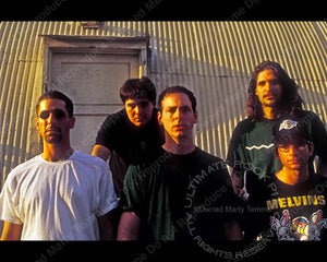 Photo of Greg Graffin, Brett Gurewitz, Jay Bentley, Greg Hetson and Bobby Schayer of Los Angeles Punk Rock band Bad Religion in 1993 by Marty Temme
