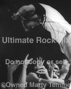 Black and white photo of Damon Albarn of Blur onstage in 1995 by Marty Temme