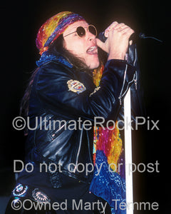 Photo of Jon Bon Jovi in concert in 1989 by Marty Temme