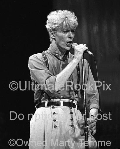 Black and white photo of David Bowie in concert in 1983 by Marty Temme