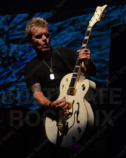 Photo of Billy Duffy of The Cult playing a Gretsch White Falcon in 2012 by Marty Temme
