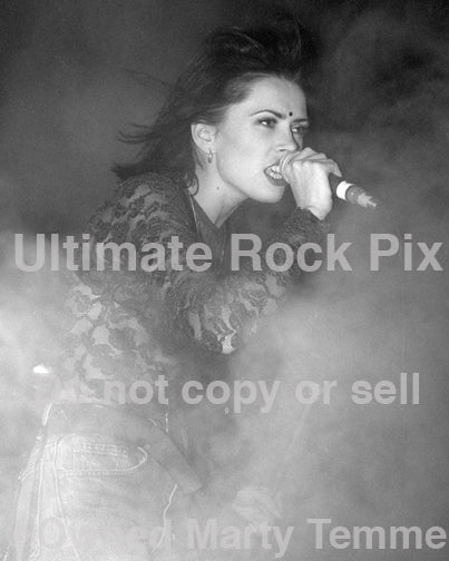 Photo of singer Toni Halliday of Curve in concert in 1993 by Marty Temme