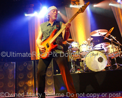 Photo of Roger Glover of Deep Purple in concert in 2007 by Marty Temme