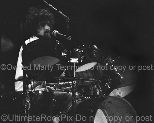 Photos of Don Henley of The Eagles in Concert in 1976 by Marty Temme