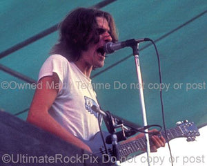 Photos of Glenn Frey of The Eagles in Concert in 1974 by Marty Temme