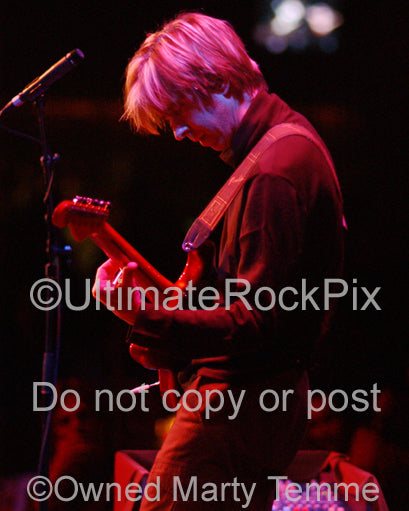 Photo of guitar player Eric Johnson in concert in 2005 by Marty Temme