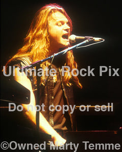 Photo of keyboardist Mic Michaeli of Europe in concert in 1989 by Marty Temme
