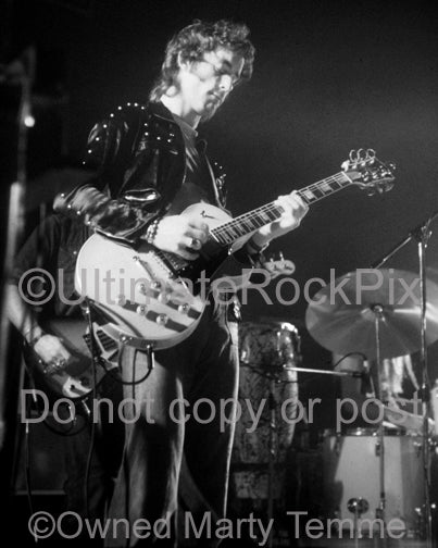 Photo of guitar player Bob Weston of Fleetwood Mac in 1973 by Marty Temme