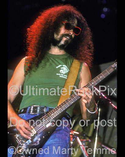 Photo of guitarist Jim Martin of Faith No More in concert in 1991 by Marty Temme