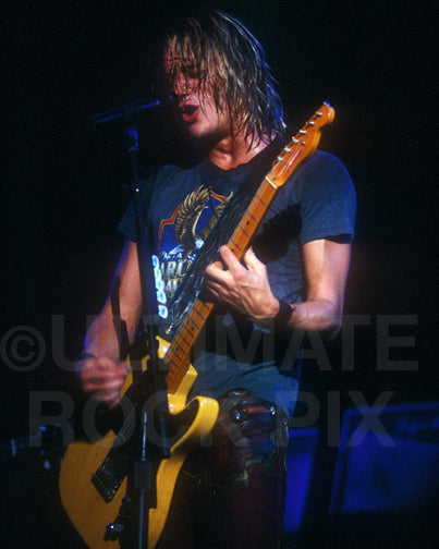 Photo of Brett Scallions of Fuel playing a Telecaster in concert by Marty Temme