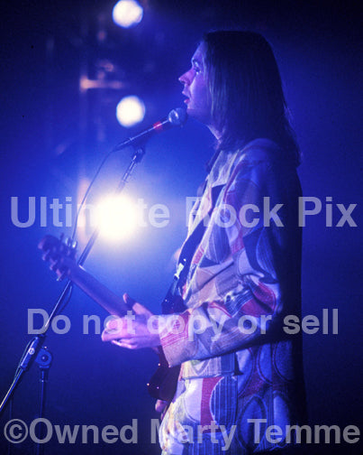 Photo of Paul Gilbert of Mr. Big in concert in 1998 by Marty Temme
