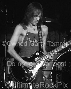 Photo of Steve Marriott of Humble Pie onstage in 1973