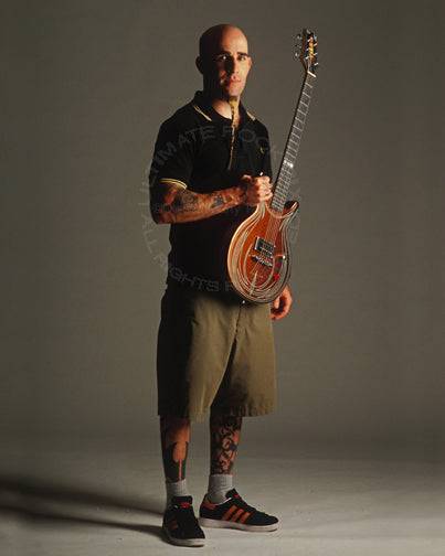 Photo of Scott Ian of Anthrax during a photo shoot in 2001 by Marty Temme