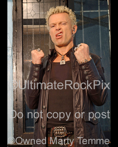 Photo of Billy Idol during a photo shoot by Marty Temme