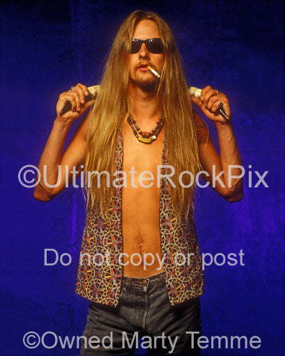 Photo of Jerry Cantrell of Alice In Chains during a photo shoot in 1991 by Marty Temme