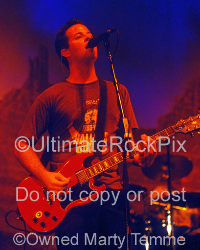 Photo of guitarist Tom Linton of Jimmy Eat World in concert by Marty Temme