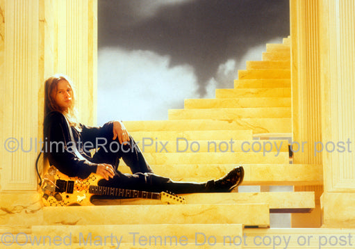 Photo of Jerry Cantrell of Alice In Chains during a photo shoot by Marty Temme