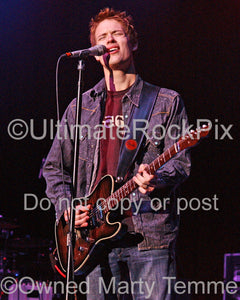 Photo of guitarist Jonny Lang in concert in 2008 by Marty Temme