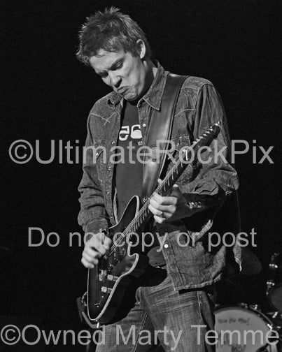 Black and white photo of guitar player Jonny Lang in concert in 2008 by Marty Temme