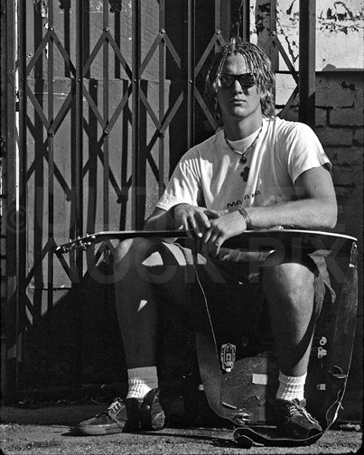 josh homme kyuss gear Photos of Josh Homme of Kyuss During a Photo Shoot in 1994 by Marty Temme – Ultimate Rock Pix
