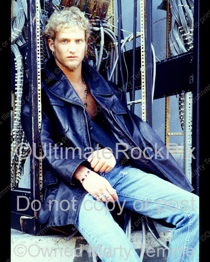 Photo of Layne Staley wearing a homemade sling for his injured shoulder during a photo shoot in 1991