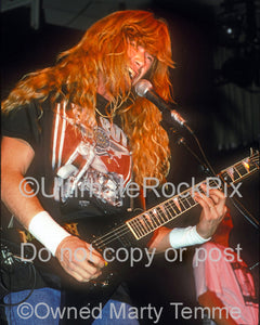 Photo of guitarist Dave Mustaine of Megadeth in 1990 by Marty Temme
