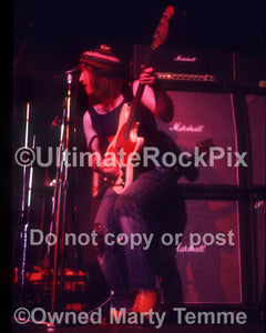 Photo of Pete Agnew of Nazareth in concert in 1972 by Marty Temme
