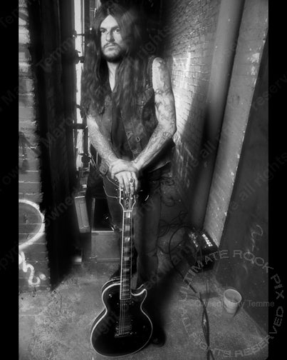 Black and white photo of Scott Weinrich of The Obsessed in 1994 by Marty Temme